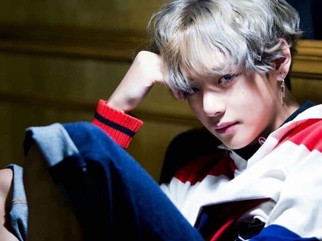 神秘海报 thumbnail