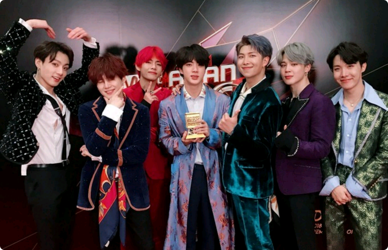 제가 그 유명한 방탄의 홍일점인데요?  thumbnail