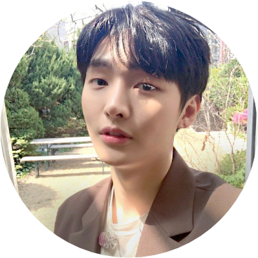 윤지성 image