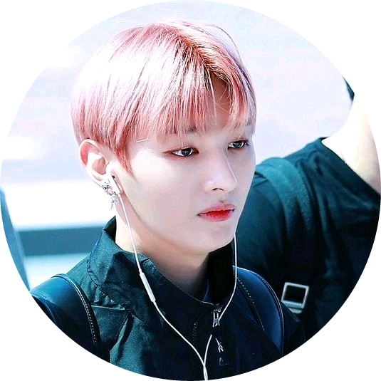 윤지성선생님 image