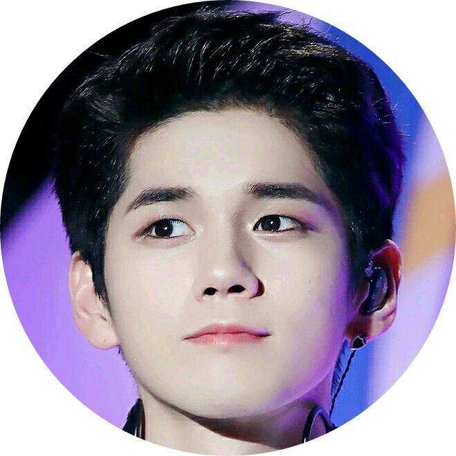 옹성우 image