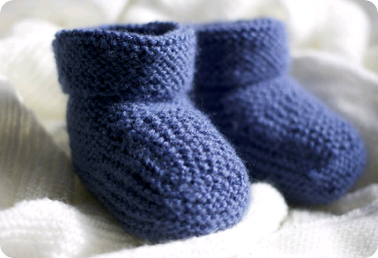 Brothers who are crazy about their younger siblings... and young ARMYs! thumbnail