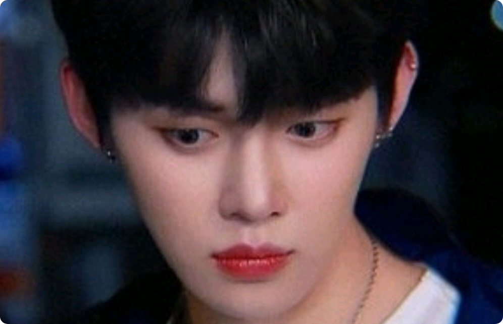 頭から角が湧いた。 thumbnail