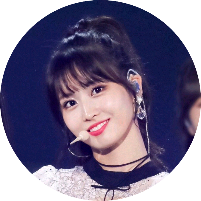 모모(18살) image