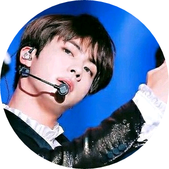 김석진 image