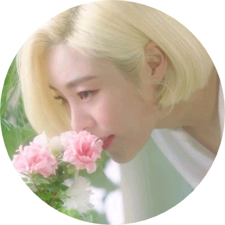정휘인 image