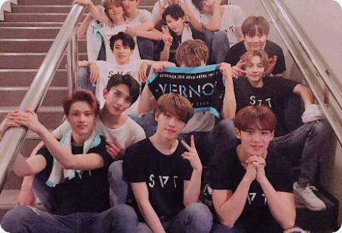 나에겐 13명 오빠동생이 있다 thumbnail