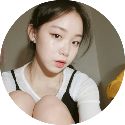 빡친 여주 image