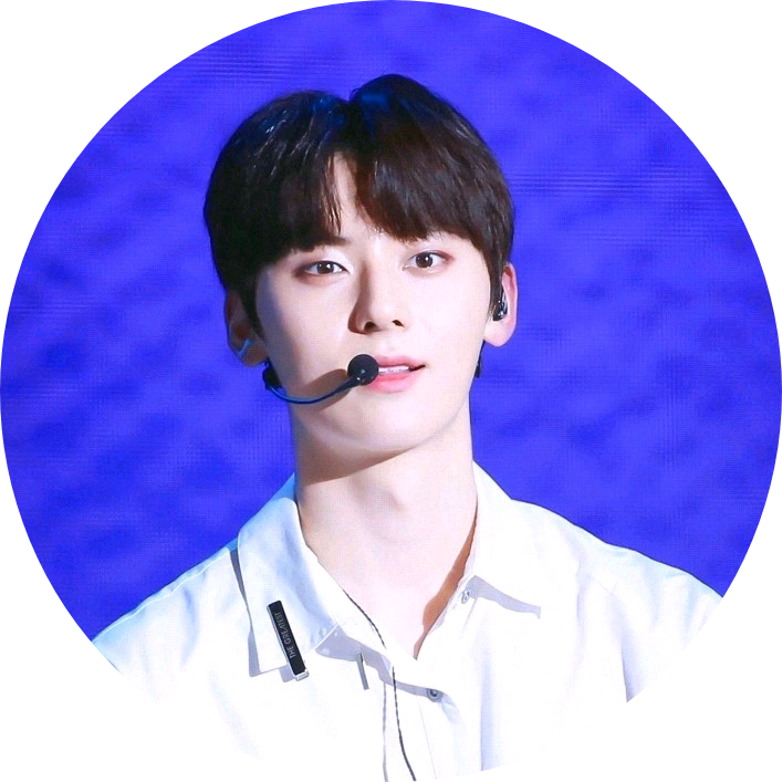 황민현 image