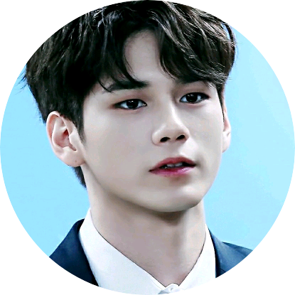 옹성우 image