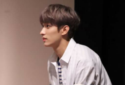 스카에서 존잘남 만난 썰 푼다 thumbnail