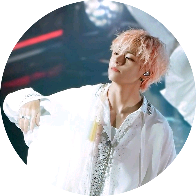 뷔(김태형) image