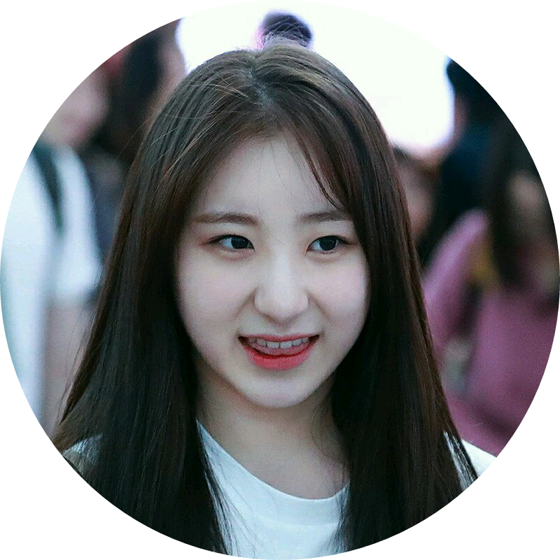 이채연 image