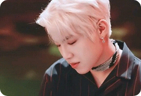 왕따 도여주 일진박우진 thumbnail