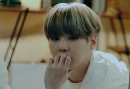 Cómo me convertí en madre thumbnail