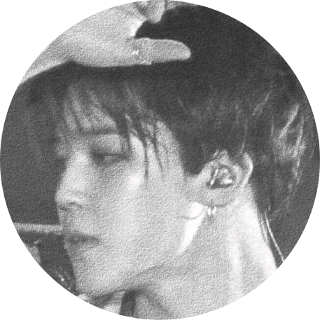 박지민 image