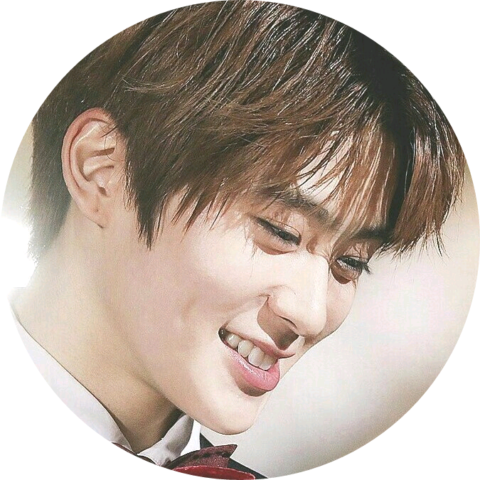 영화관 직원2 image