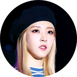 어린 문별 image