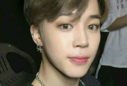 我在和防弹少年团的朴智旻交往！！ thumbnail