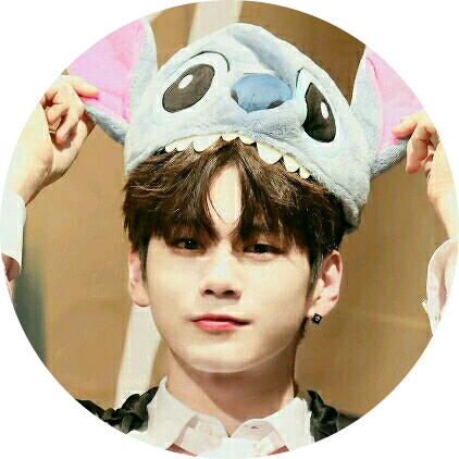 옹성우 image