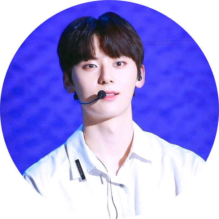 황민현 image