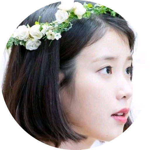 아이유 image