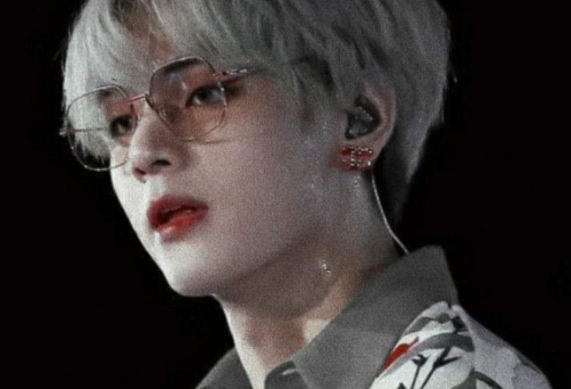 100場比賽，99場失利，1場勝利 thumbnail