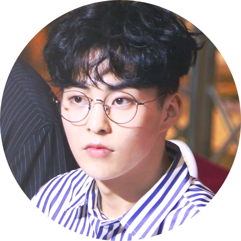 시우민(김민석) image