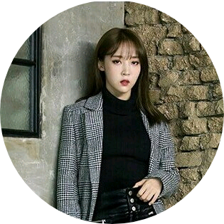 윤아현 image