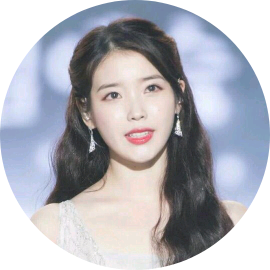 아이유 image