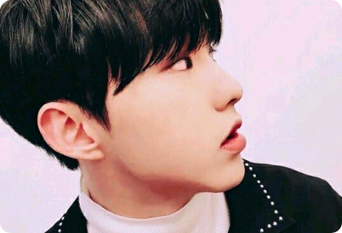 태권도부 권순영 선배 thumbnail