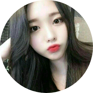 과거의여주(20살) image