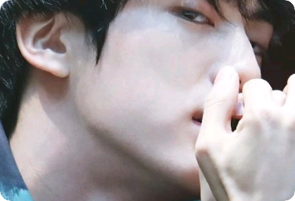 在BTS中，我的表哥是個被排斥的人 thumbnail