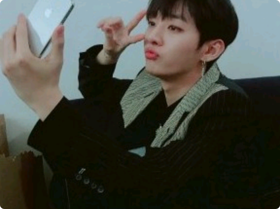 Yoon Ji-sung _stay gold thumbnail