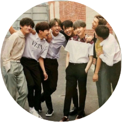 정국의6명의형들 image