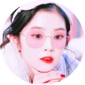 작가(여자임) image