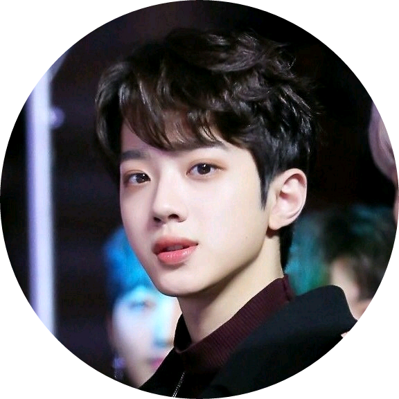 라이관린 (R) image