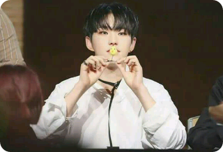 hombre obsesionado thumbnail