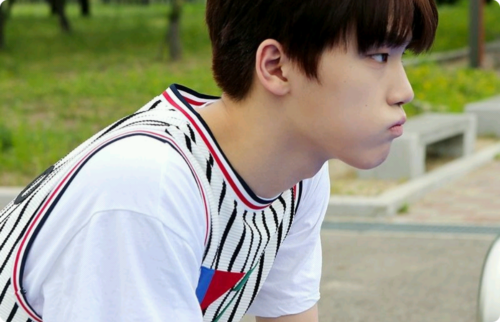 Élevage un bébé dinosaure, Dino ! thumbnail