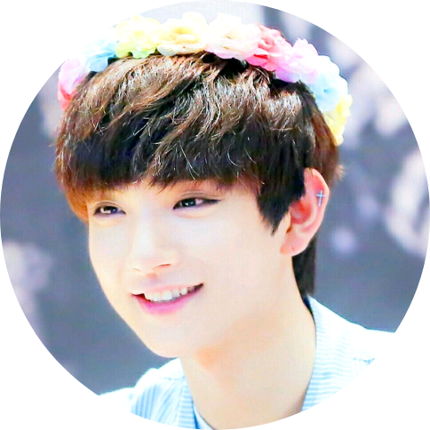 홍지수(24세) image