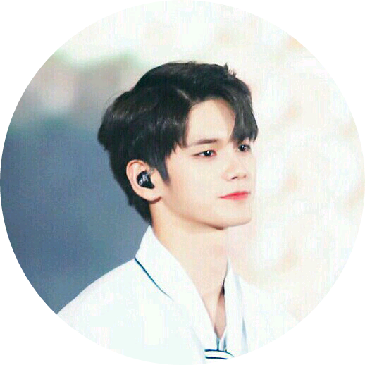 옹성우 image