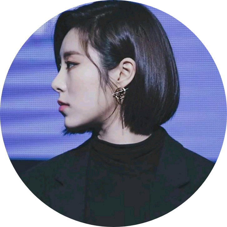 휘인 image