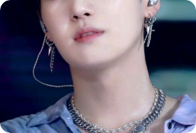 The model younger sibling of bullies?! thumbnail