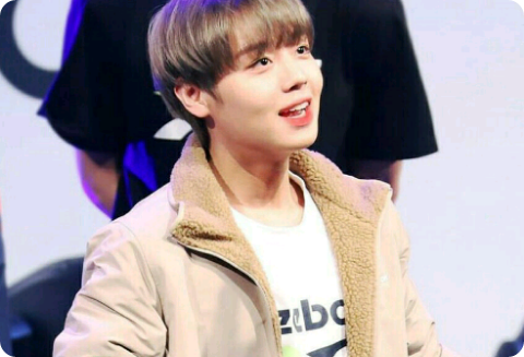 Parece que somos amigos pero no lo somos thumbnail