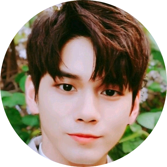 옹성우 image