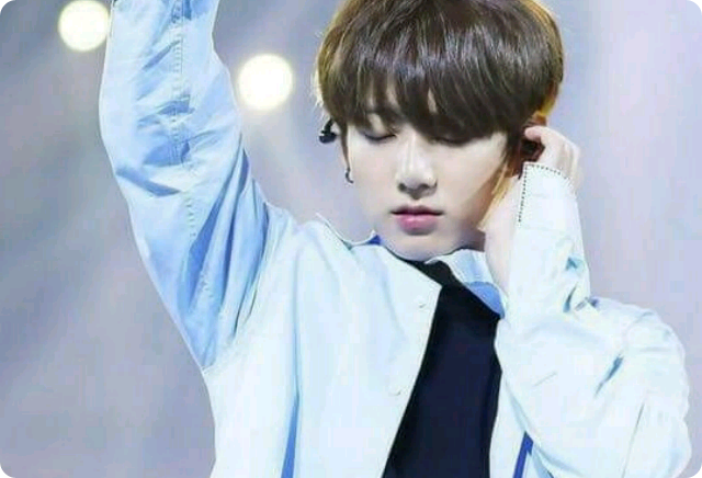 虽然没成功，但他们还是不断靠近。 thumbnail