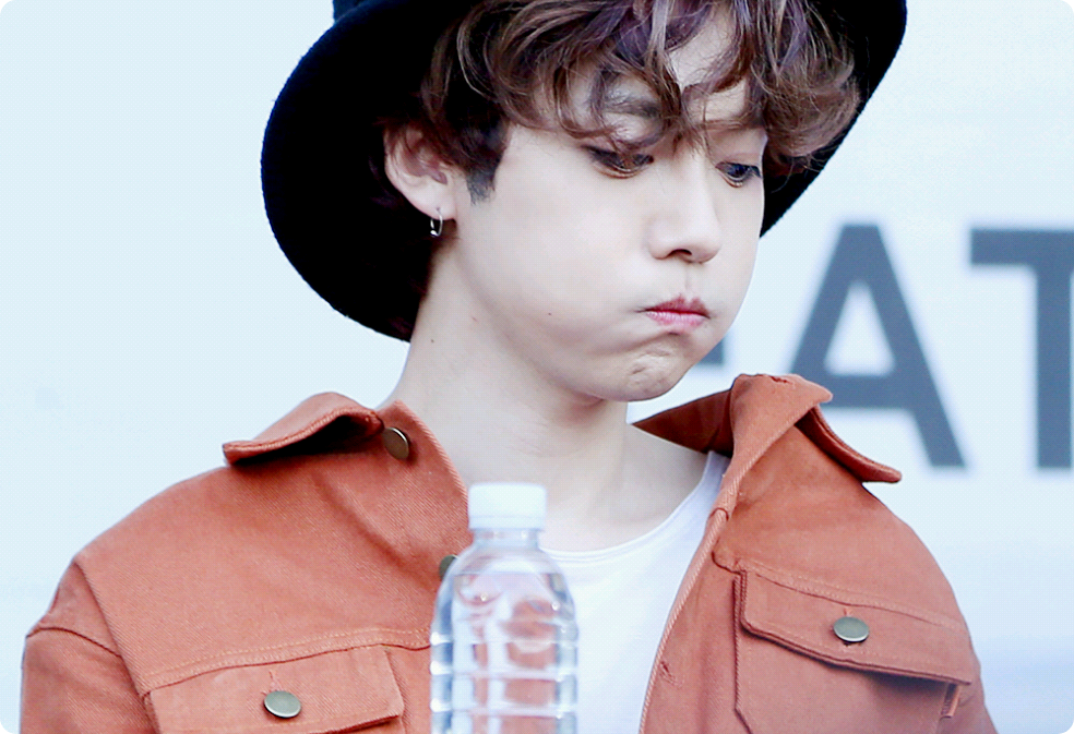 我會告訴你你的過去。 thumbnail