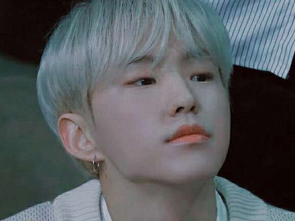 순영 image