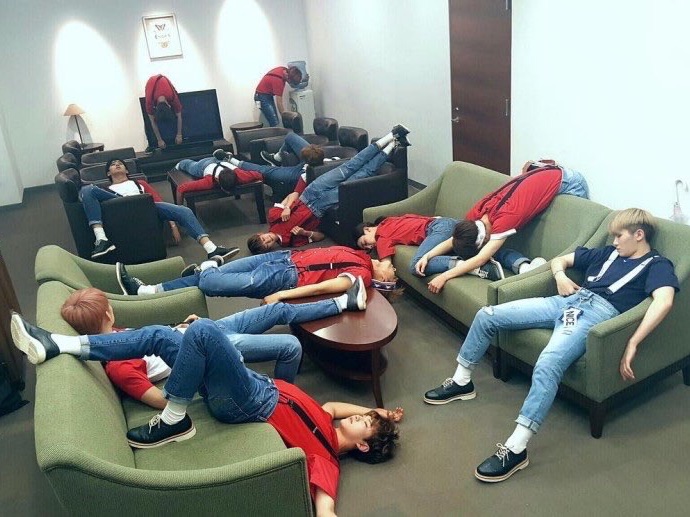 (Sick) Prince of Wonderland thumbnail