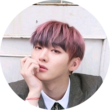 윤지성 image